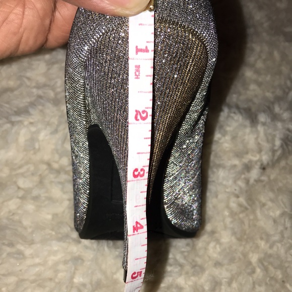 Shoes - Picture 7 of 7